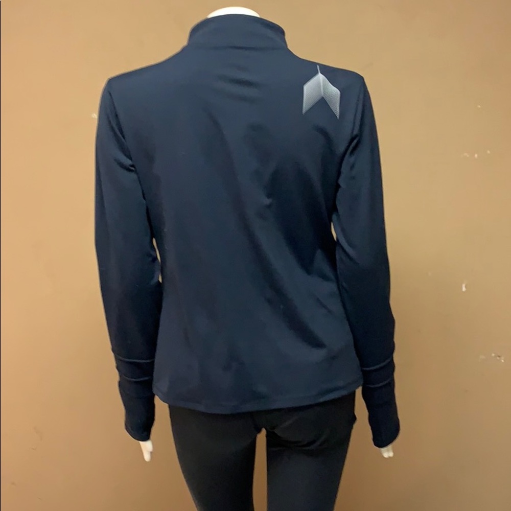 Oiselle Women's Aero Jacket - Picture 3 of 8